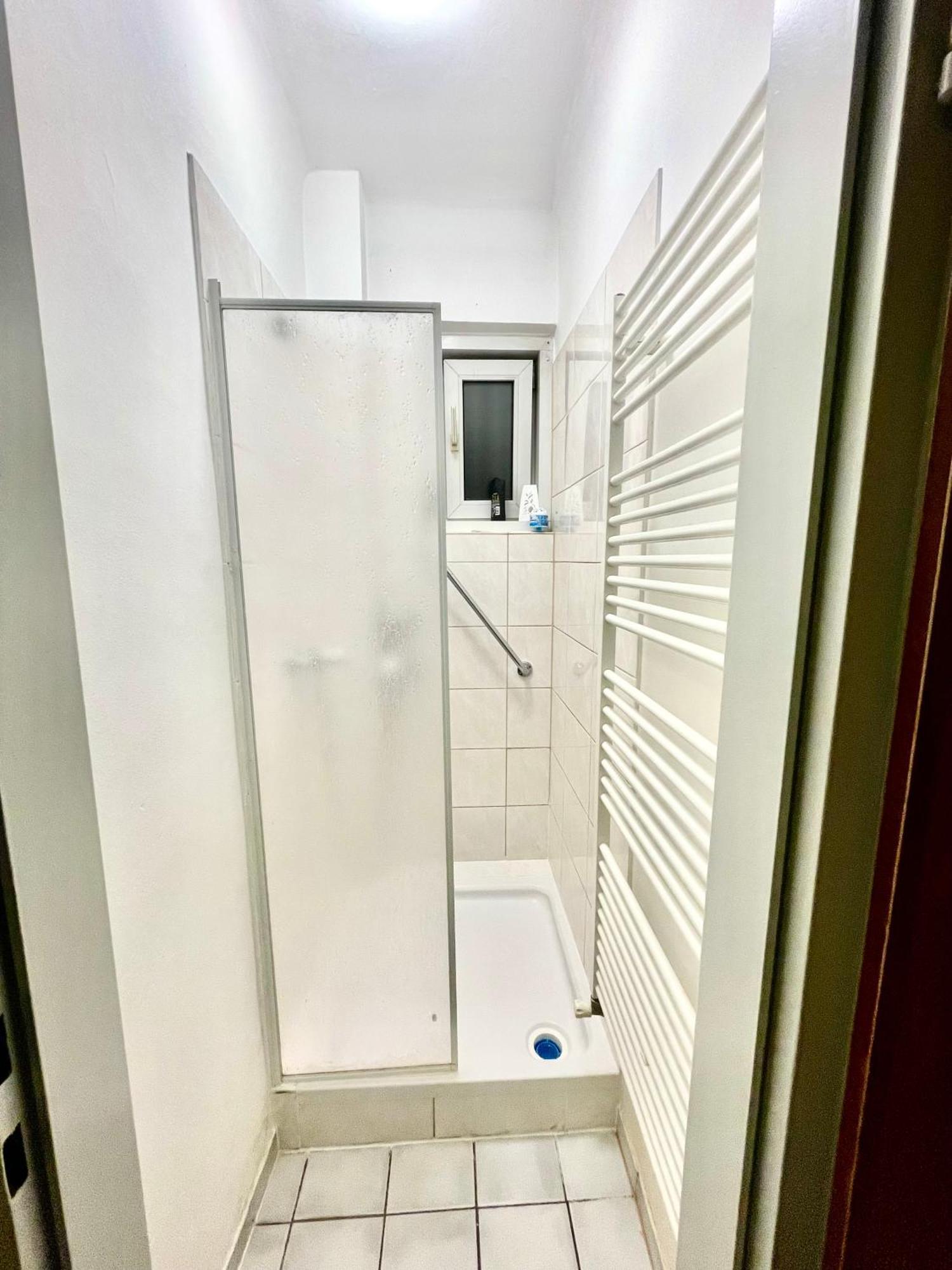 Adelin Hostel Wien